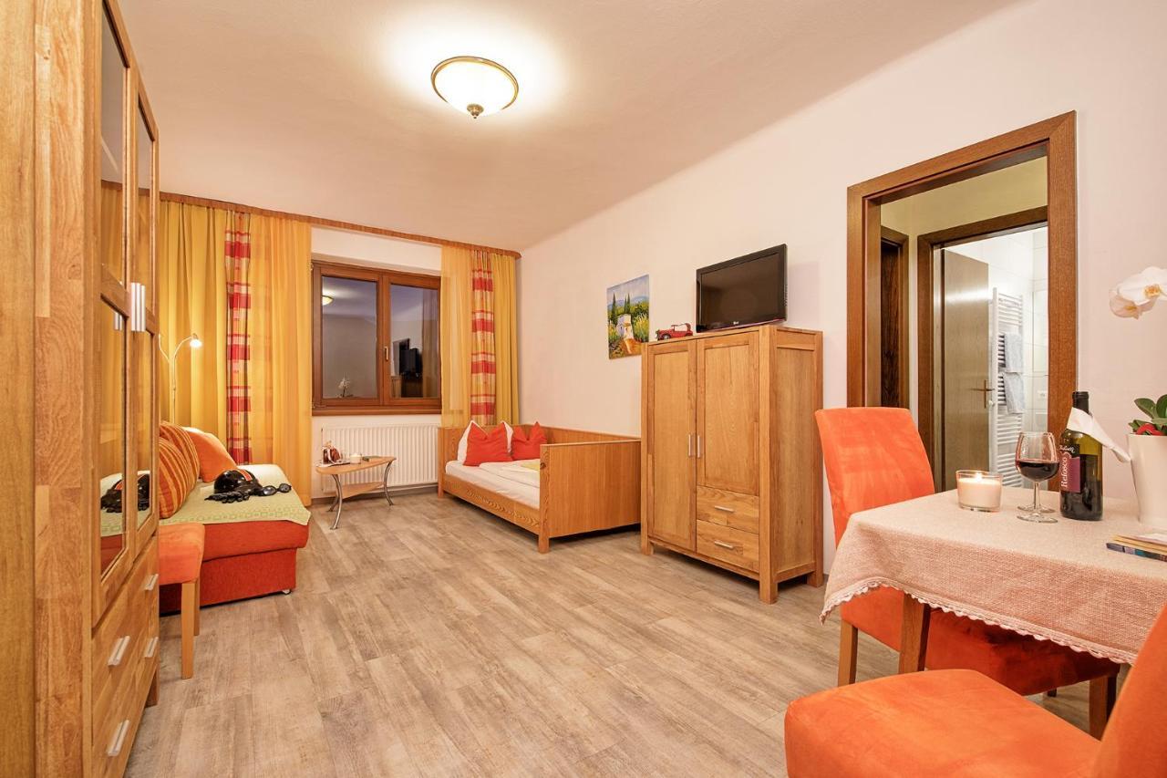 Theresienhof Petschnitzen Екстер'єр фото